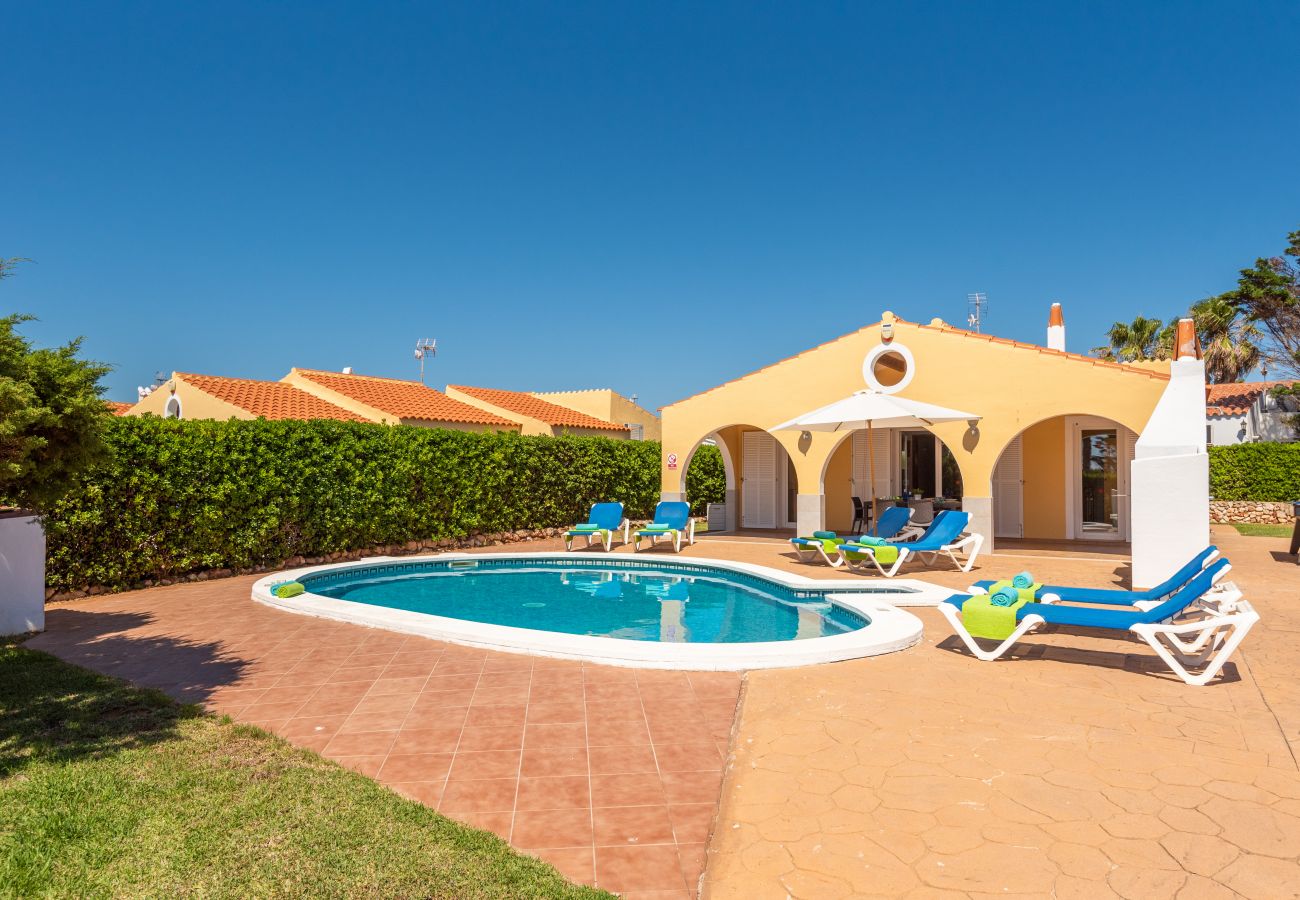 Villa en Cap d´Artruix - Menorca Pluton