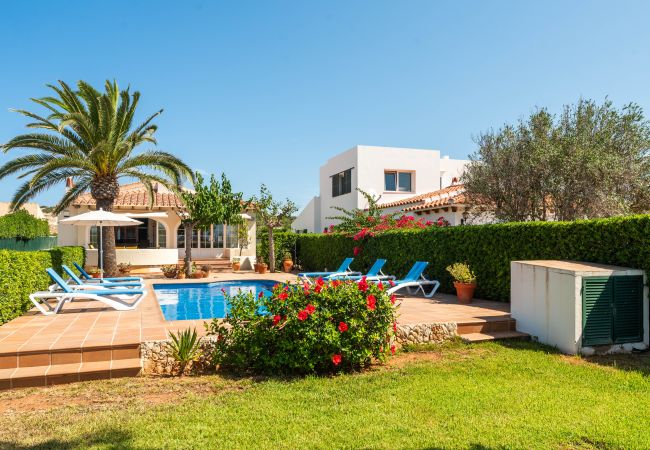 Villa en Cala´n Blanes - Menorca Tana Villa en Cala´n Blanes - Menorca Tana