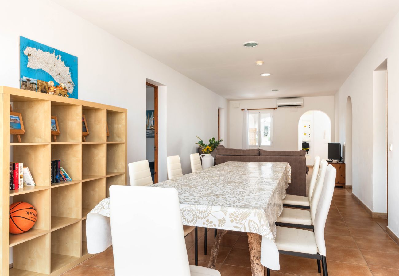 Villa en Cala Blanca - Menorca Binisaret 1