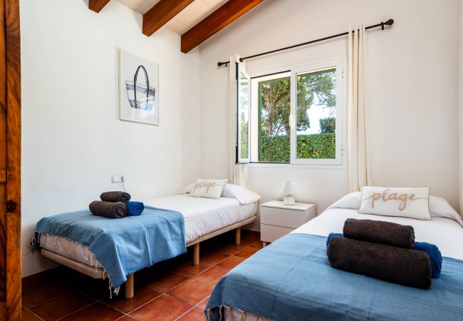 Villa en Cala´n Blanes - Menorca Juanita Villa en Cala´n Blanes - Menorca Juanita