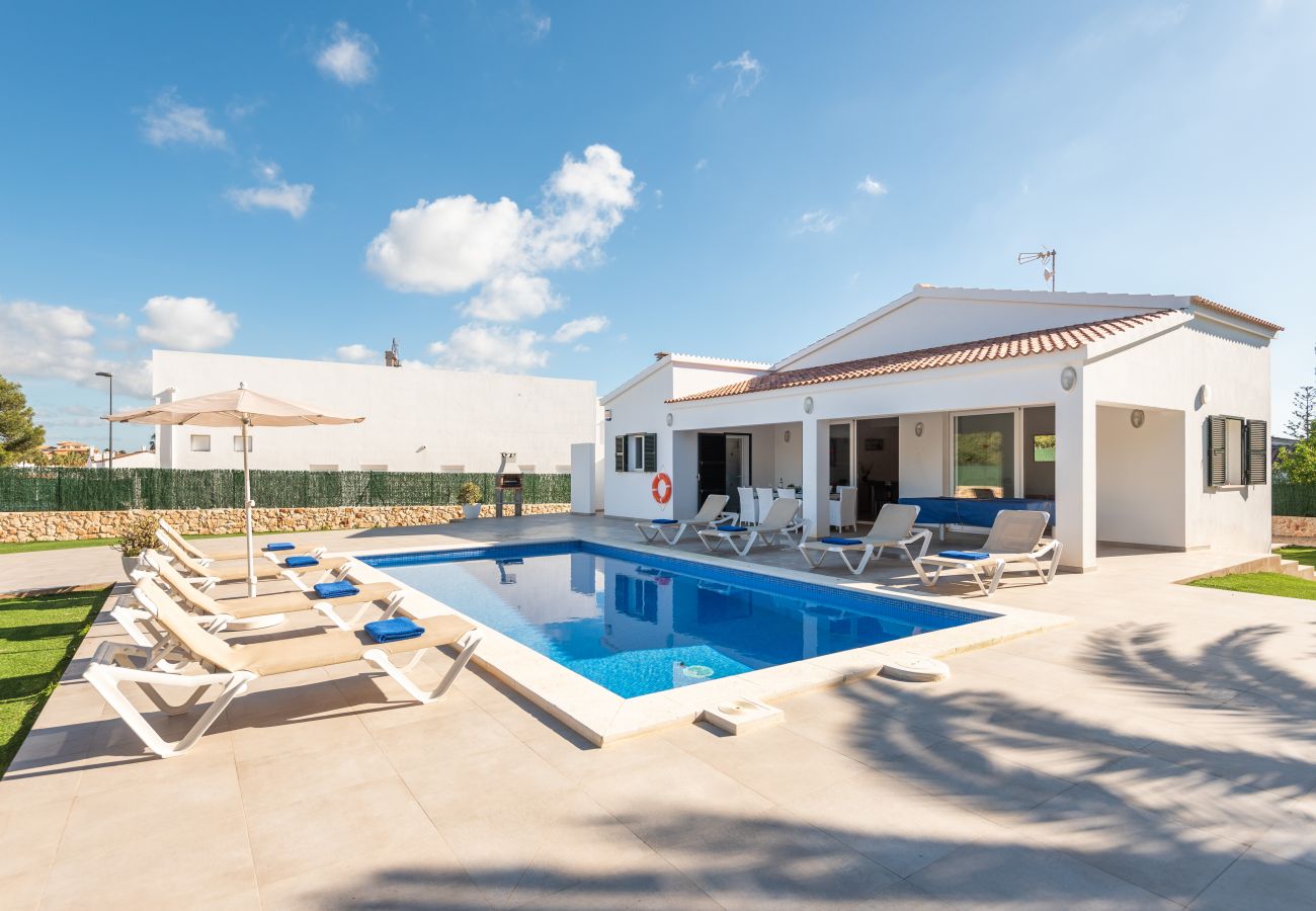 Villa en Cala´n Bosch - Menorca Anaïs