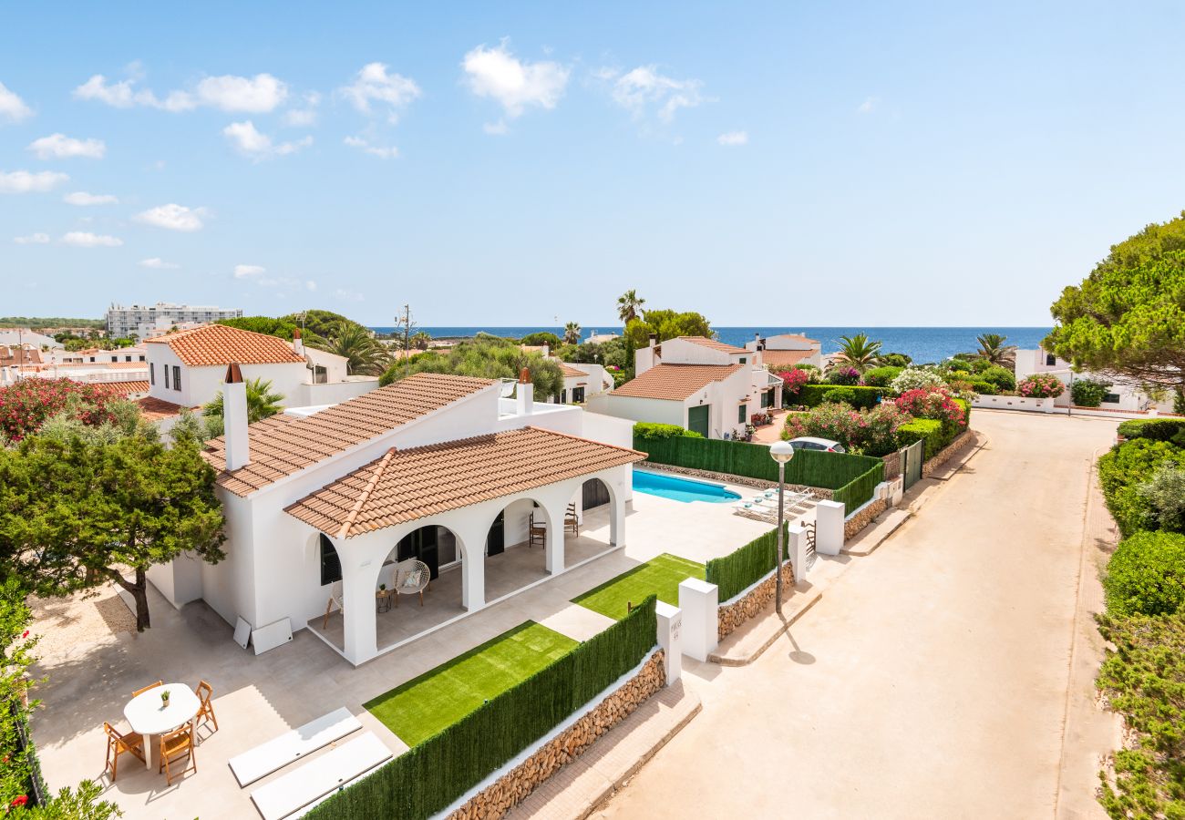 Villa en Cala´n Bosch - Menorca ROCAS