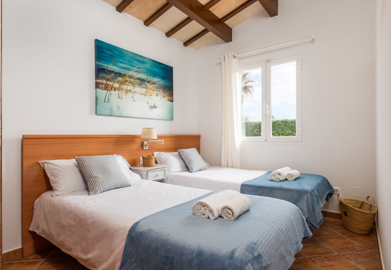 Villa en Cap d´Artruix - Menorca Fucsia