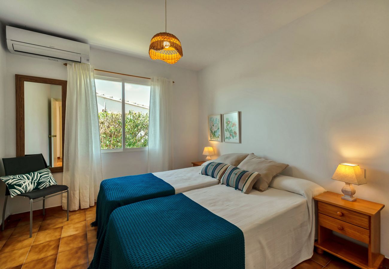Villa en Son Bou - Villa KAKABA