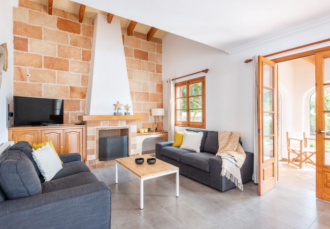 Villa in Cala´n Blanes - Menorca Elena Mar Villa in Cala´n Blanes - Menorca Elena Mar