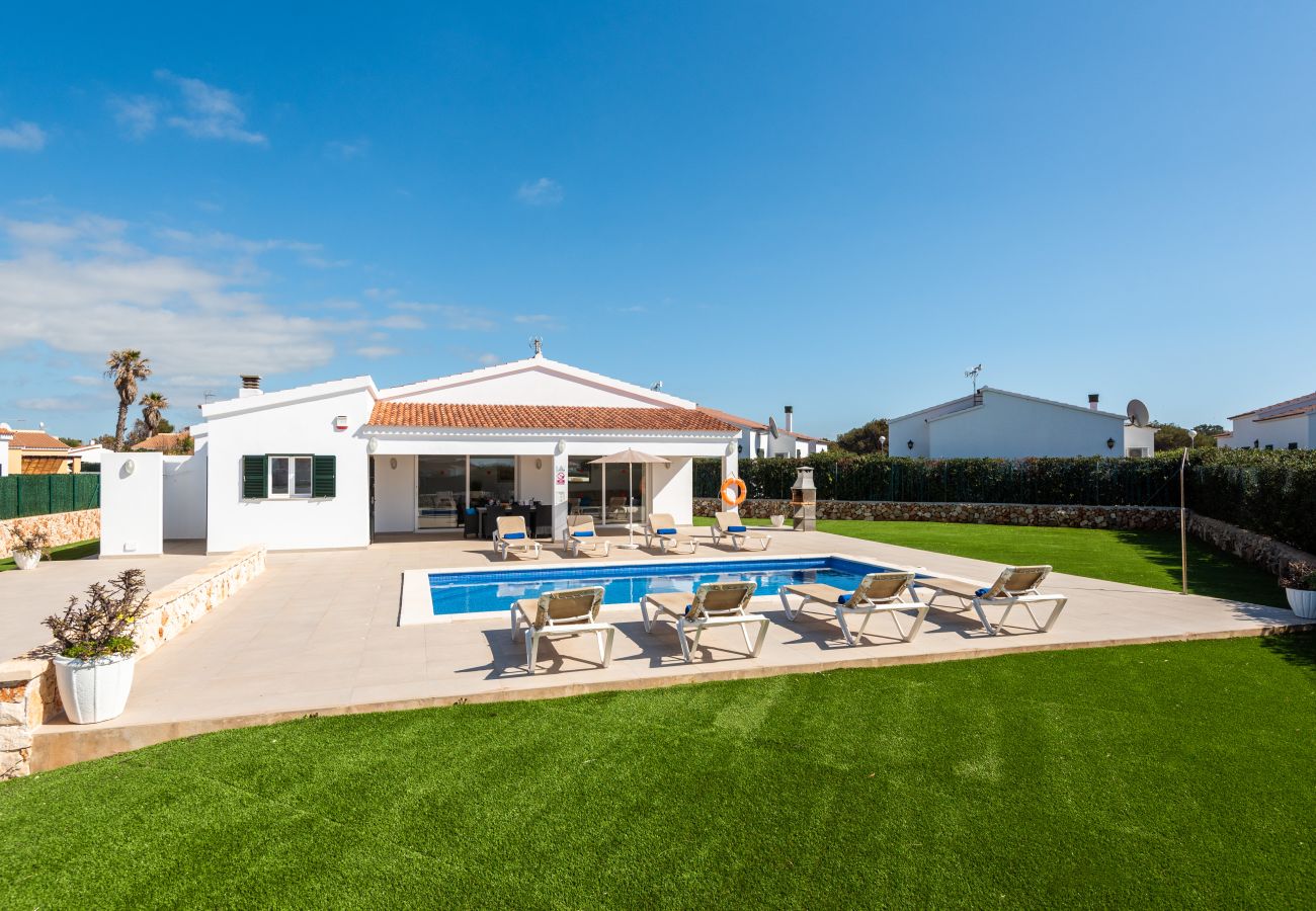 Villa in Cala´n Bosch - Menorca Ursula