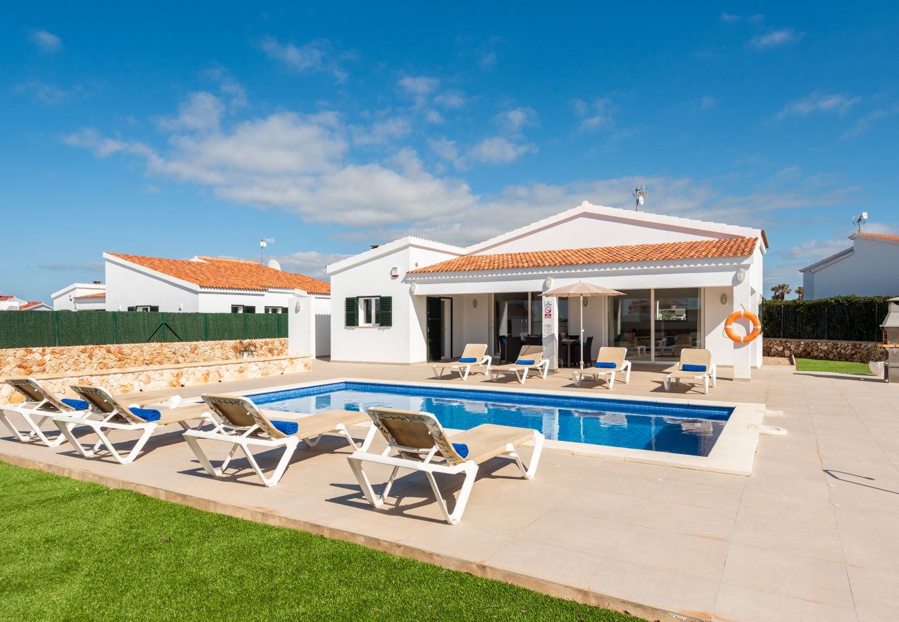 Villa in Cala´n Bosch - Menorca Ursula