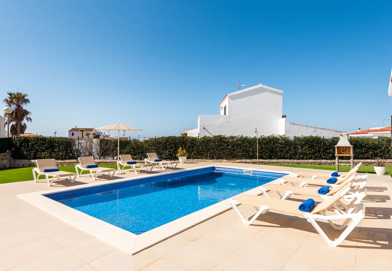 Villa in Cala´n Bosch - Menorca Neus