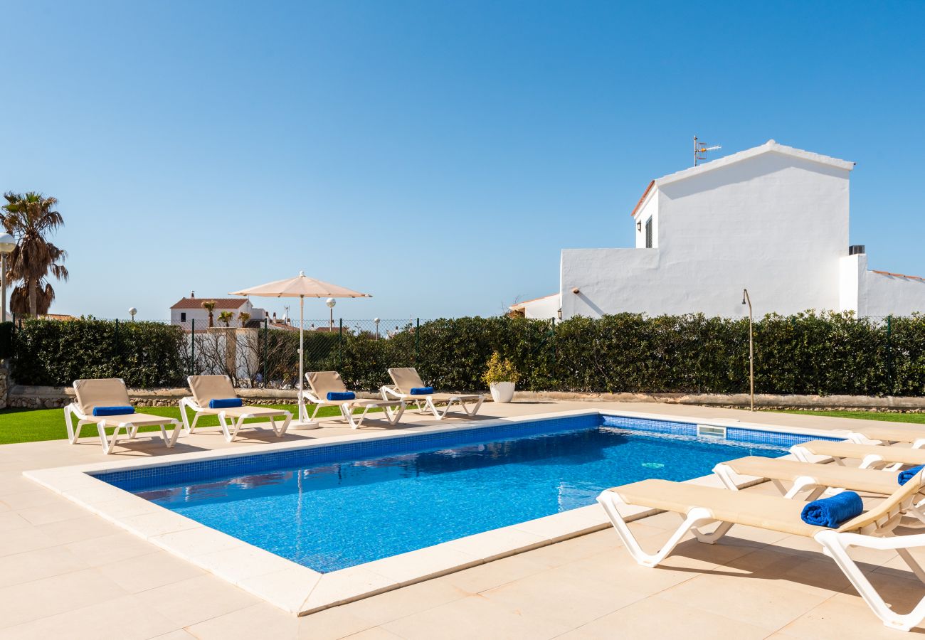 Villa in Cala´n Bosch - Menorca Neus