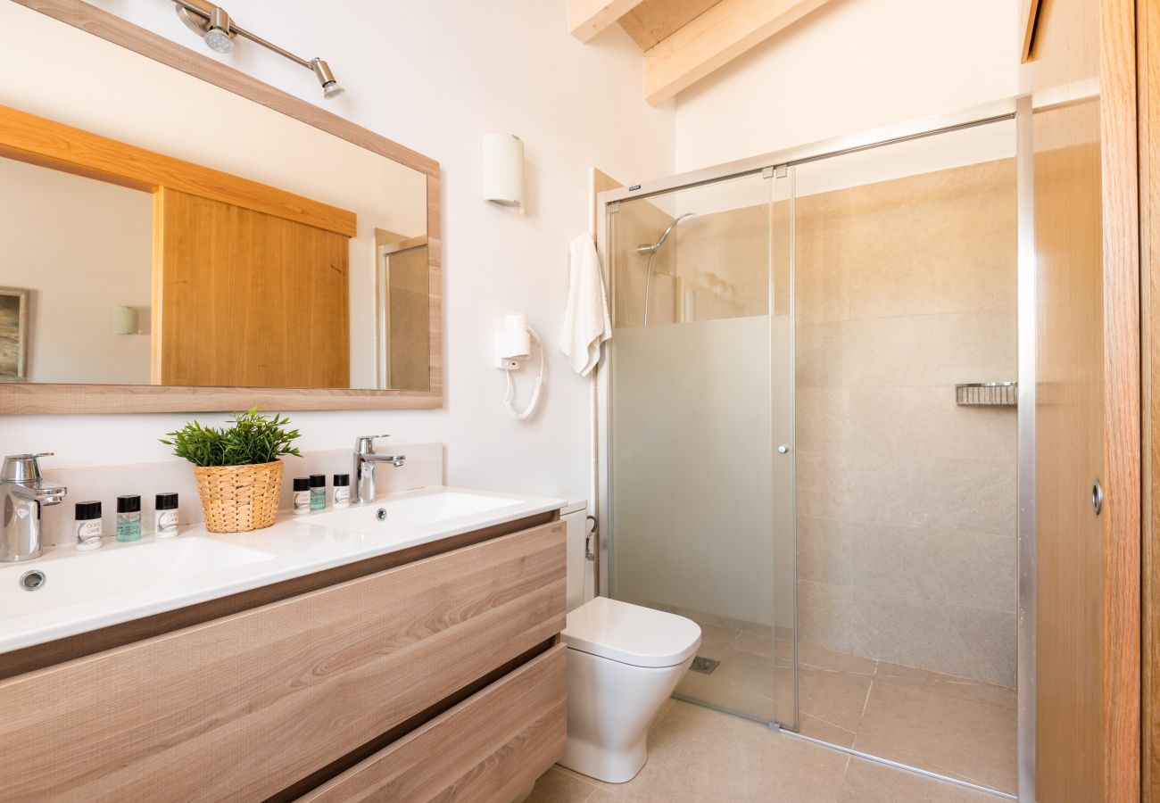 Villa in Cala´n Bosch - Menorca Neus