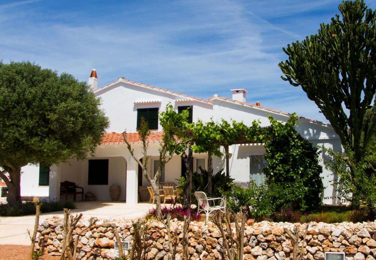 Villa in Es Castell - Villa HOEDIC