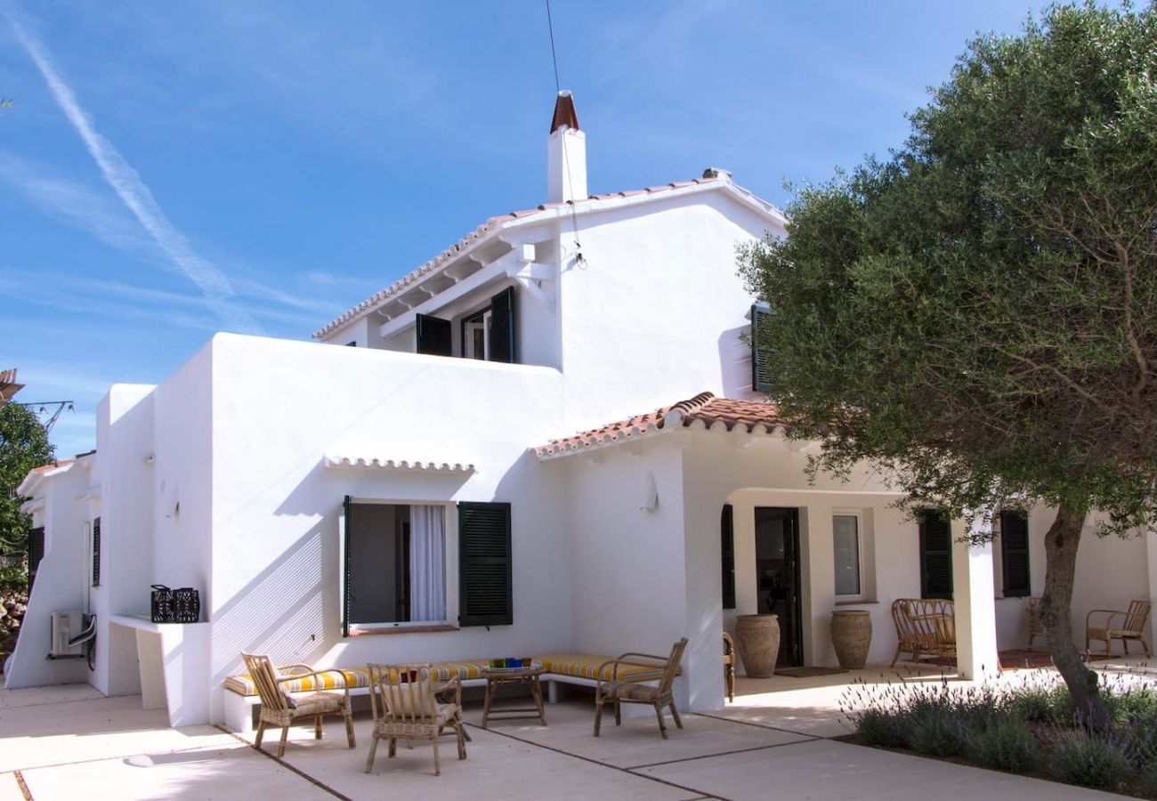 Villa in Es Castell - Villa HOEDIC
