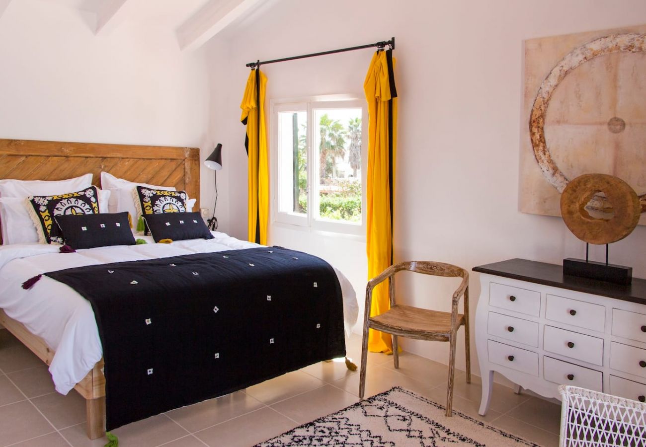 Villa in Es Castell - Villa HOEDIC