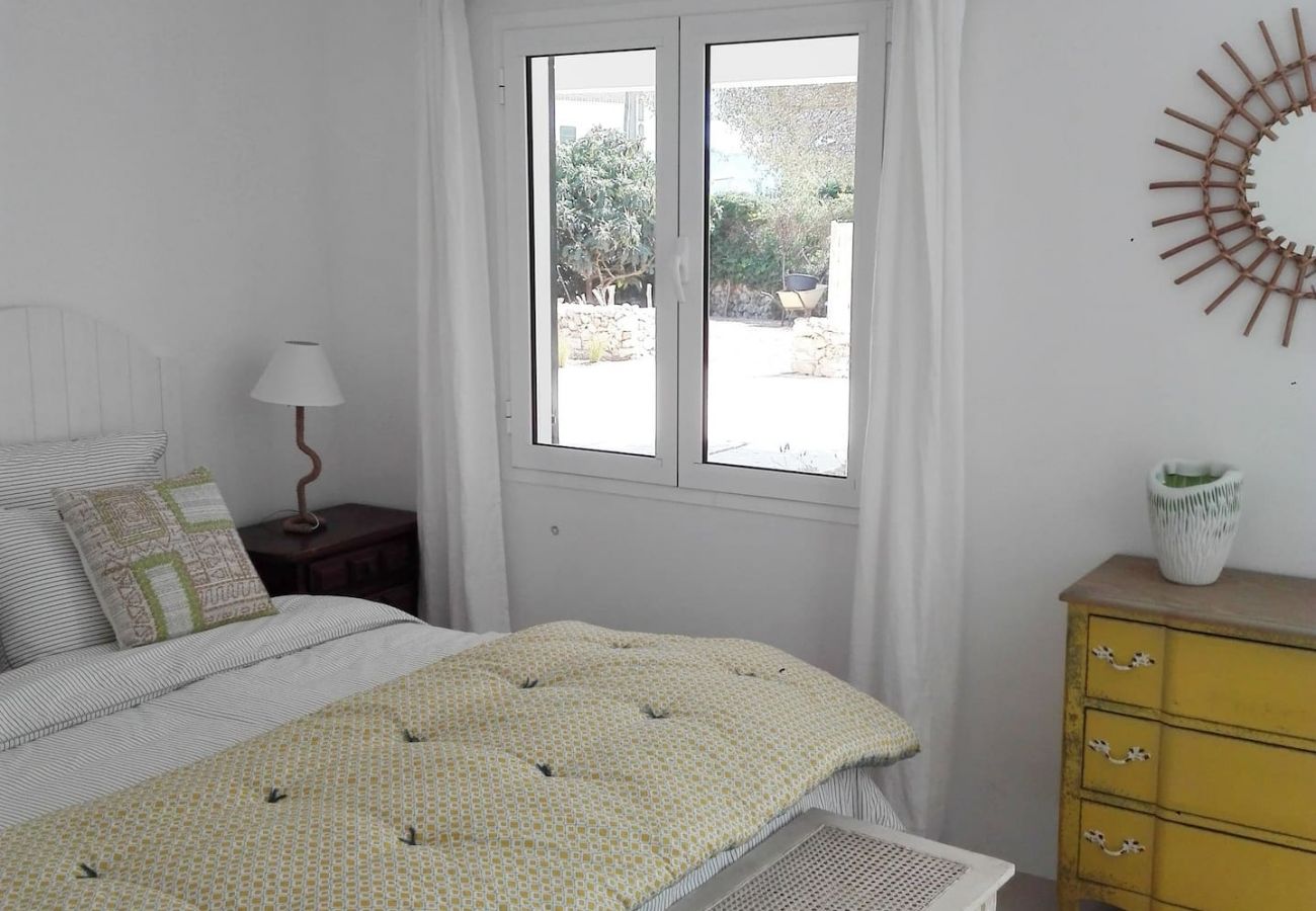 Villa in Es Castell - Villa HOEDIC
