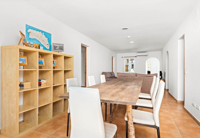 Villa à Cala Blanca - Menorca Binisaret 1 Villa à Cala Blanca - Menorca Binisaret 1